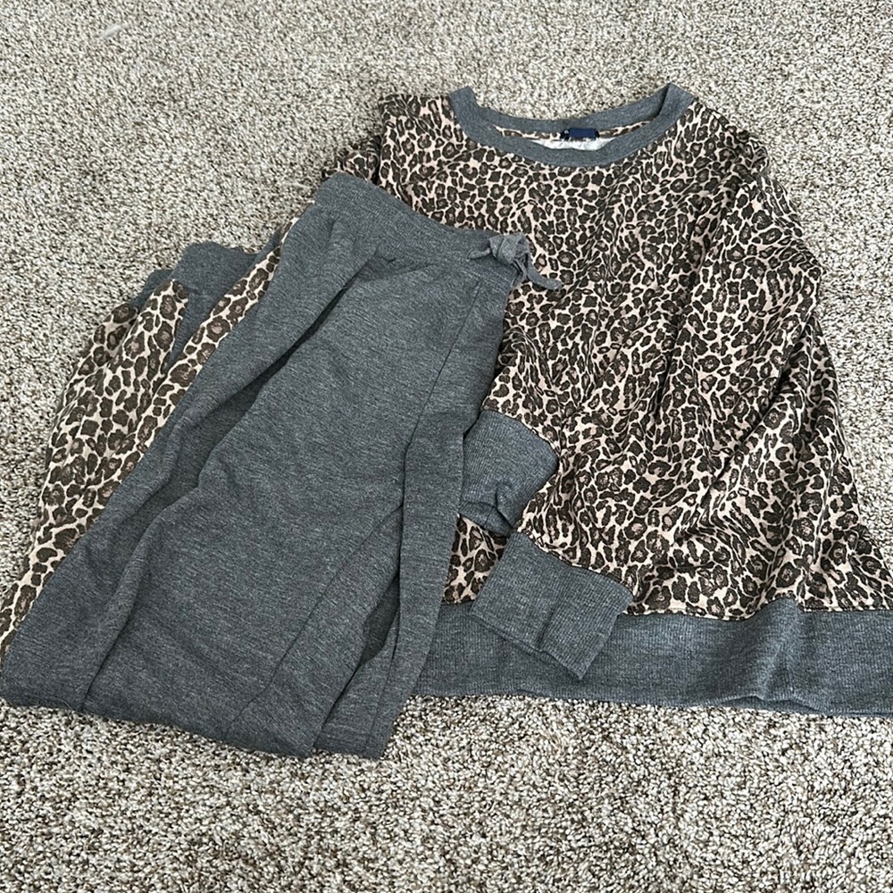 Splendid Leopard Print Pj Set Size S - image 1